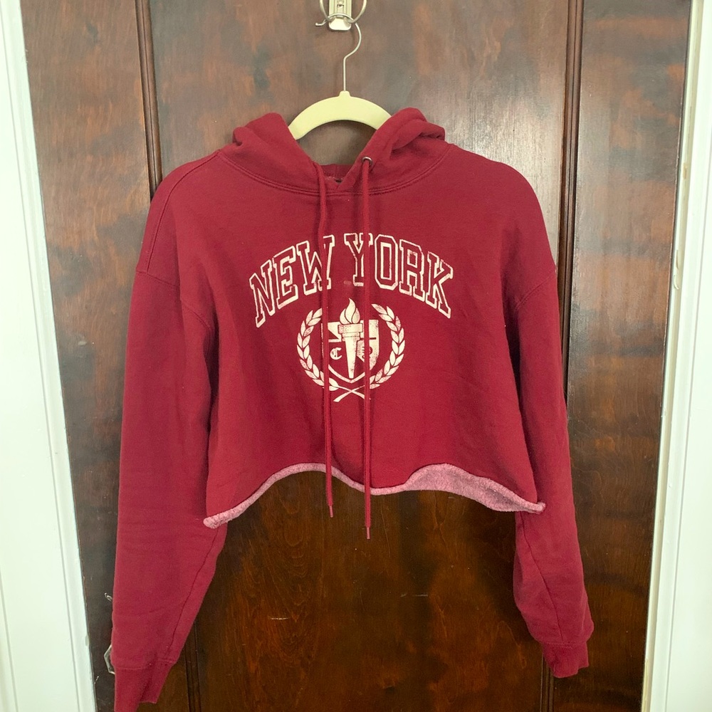 Cropped “New York” Hoodie